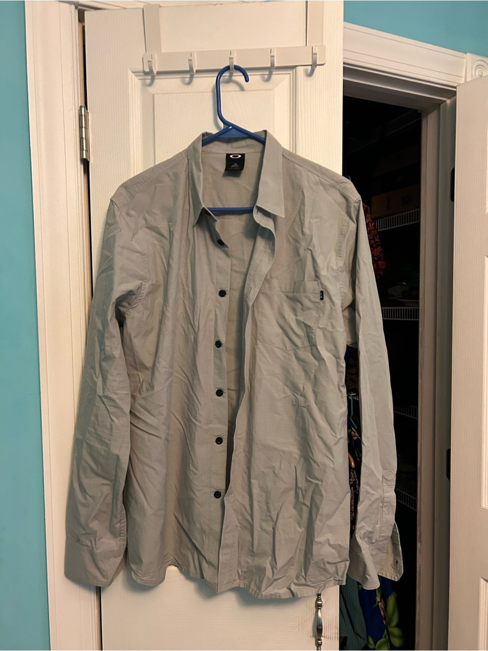 Oakley Men's Light Gray Long-Sleeve Button-Up Shirt Jacket